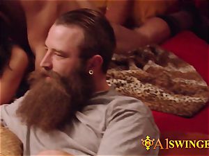 Bearded hubby munches his nymphs cootchie before partying in the red apartment